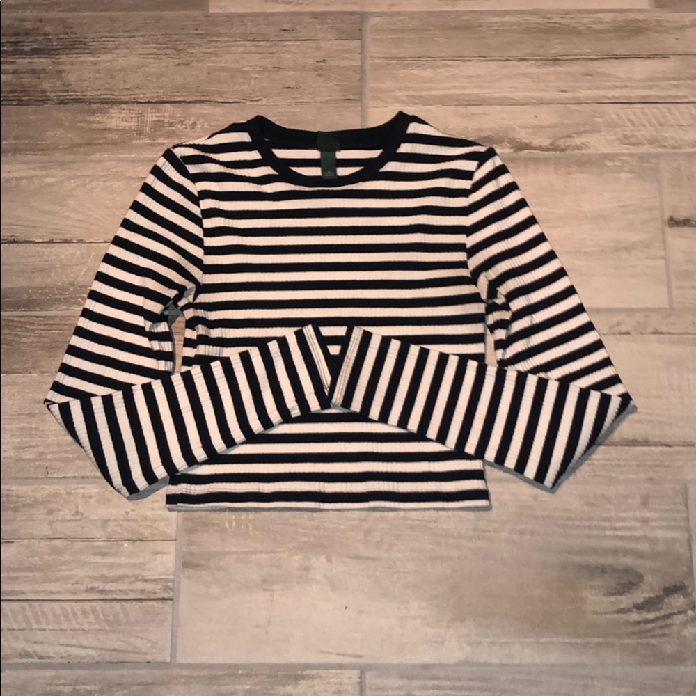 Black and White Striped Crop Top